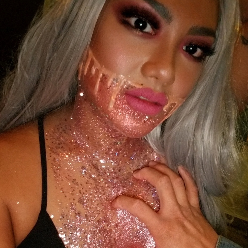 Meet your Posher, Danna